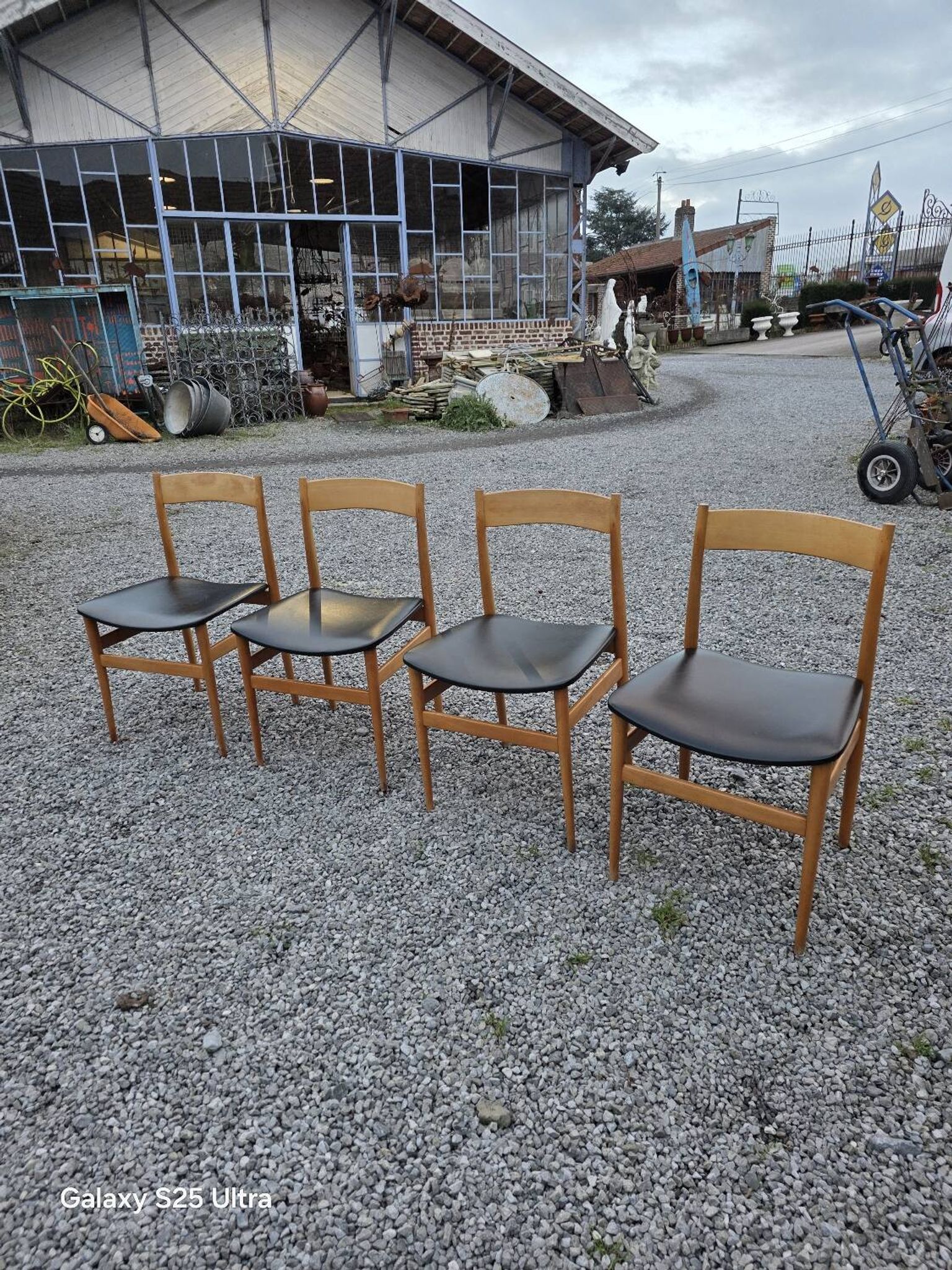 4 chaises scandinave en hêtre des années 60