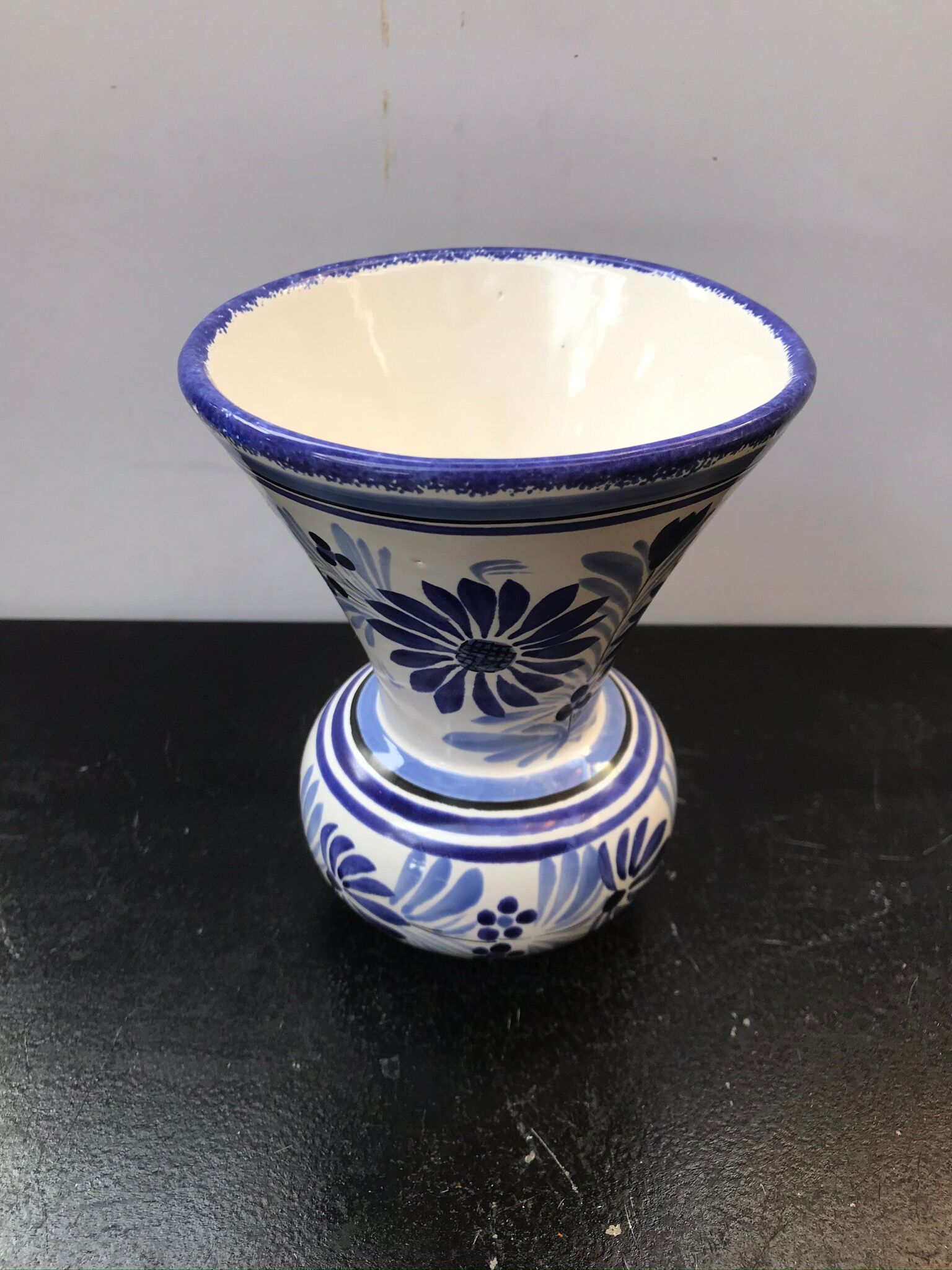 Vase quimper ceramics white vintage blue decor
