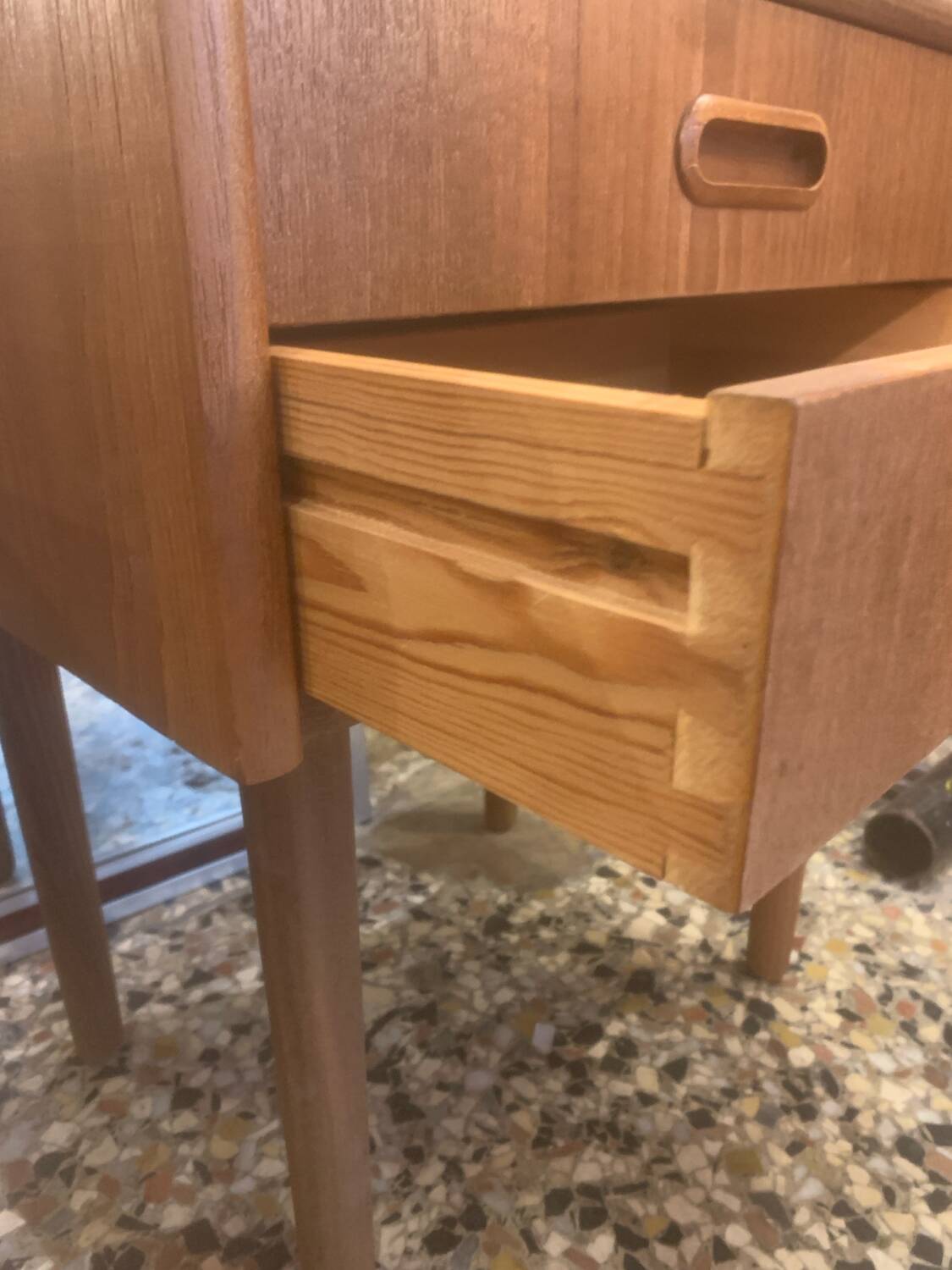 Paire de chevets danois en teck mid-century