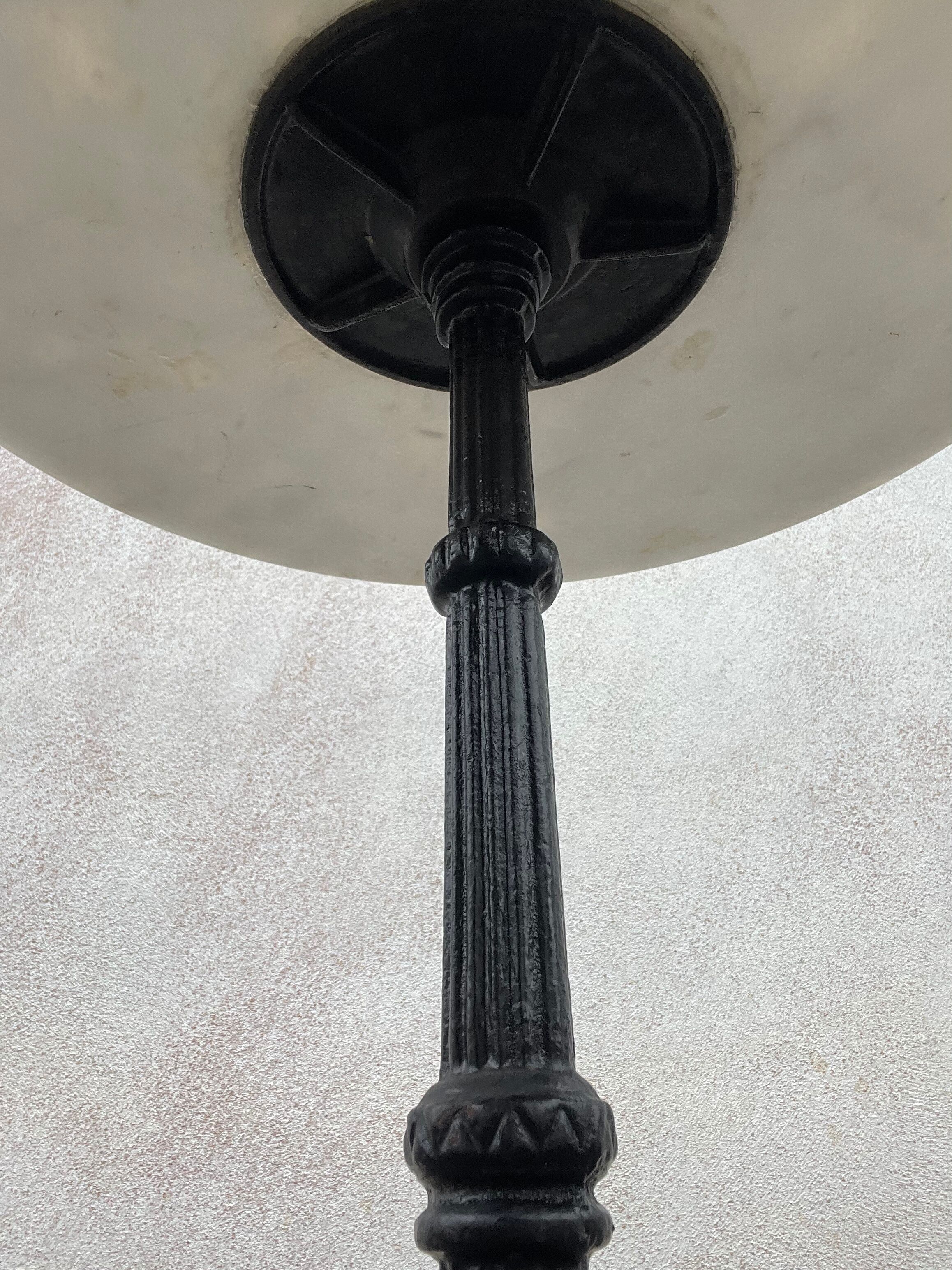 Round bistro table in white marble