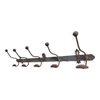 Iron coat rack, 5 hooks