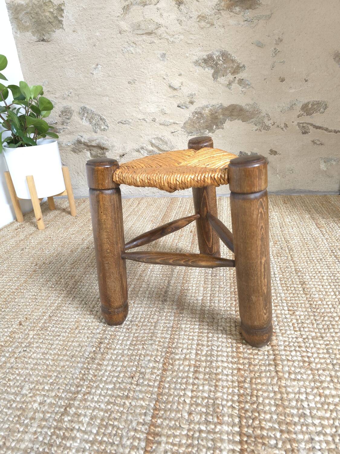 Tabouret bois paille tripode Charles Dudouyt