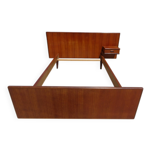 Ancien lit en teck style