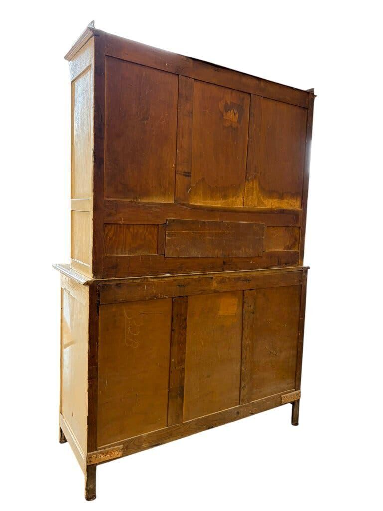 Buffet vintage blanc cassé / meuble de brocante