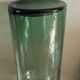 Bouteille, vase en verre vert