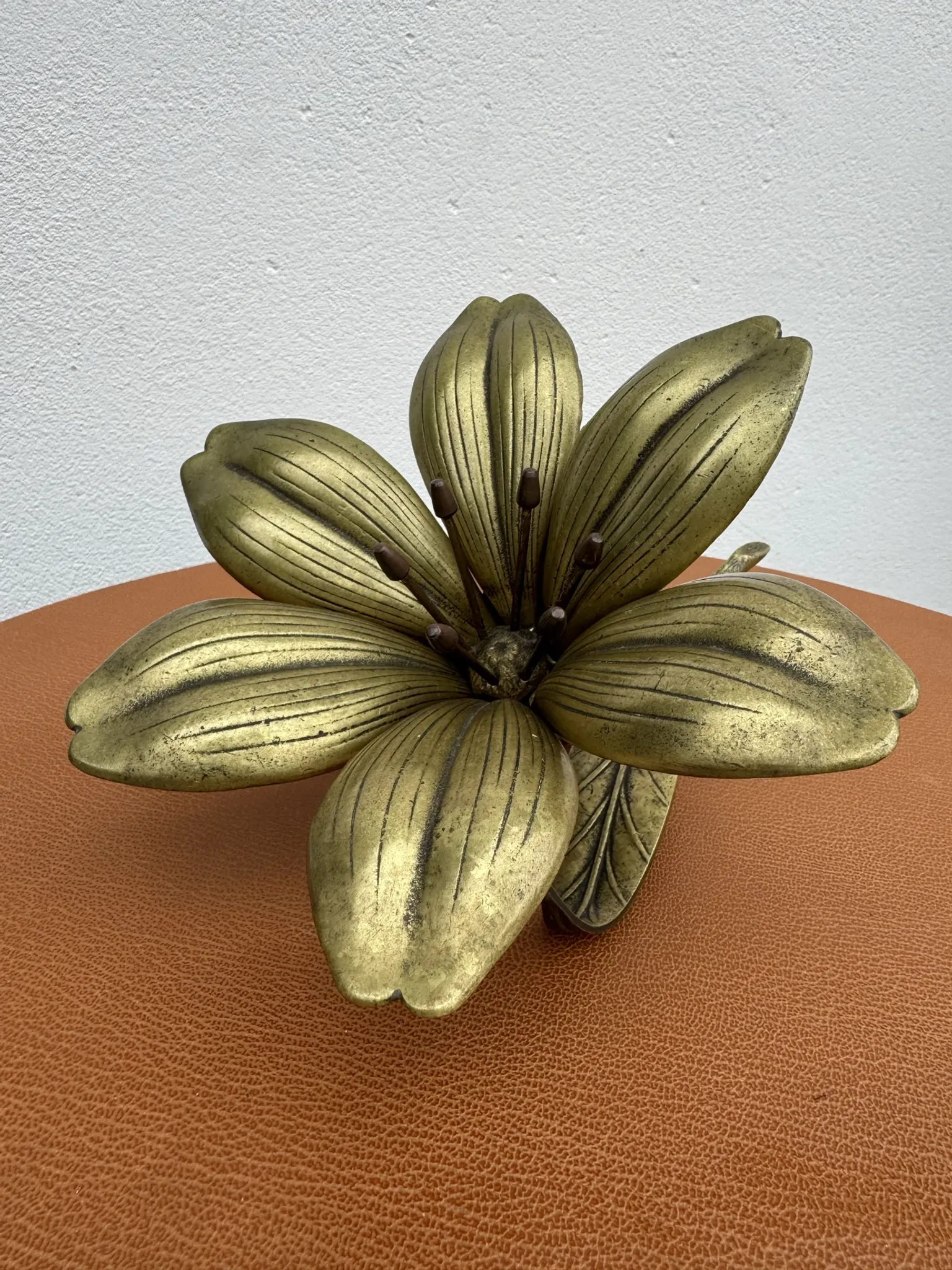 Ashtray flower solid brass 1960s