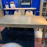 Farm table