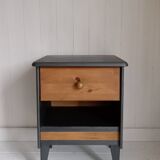Bedside table