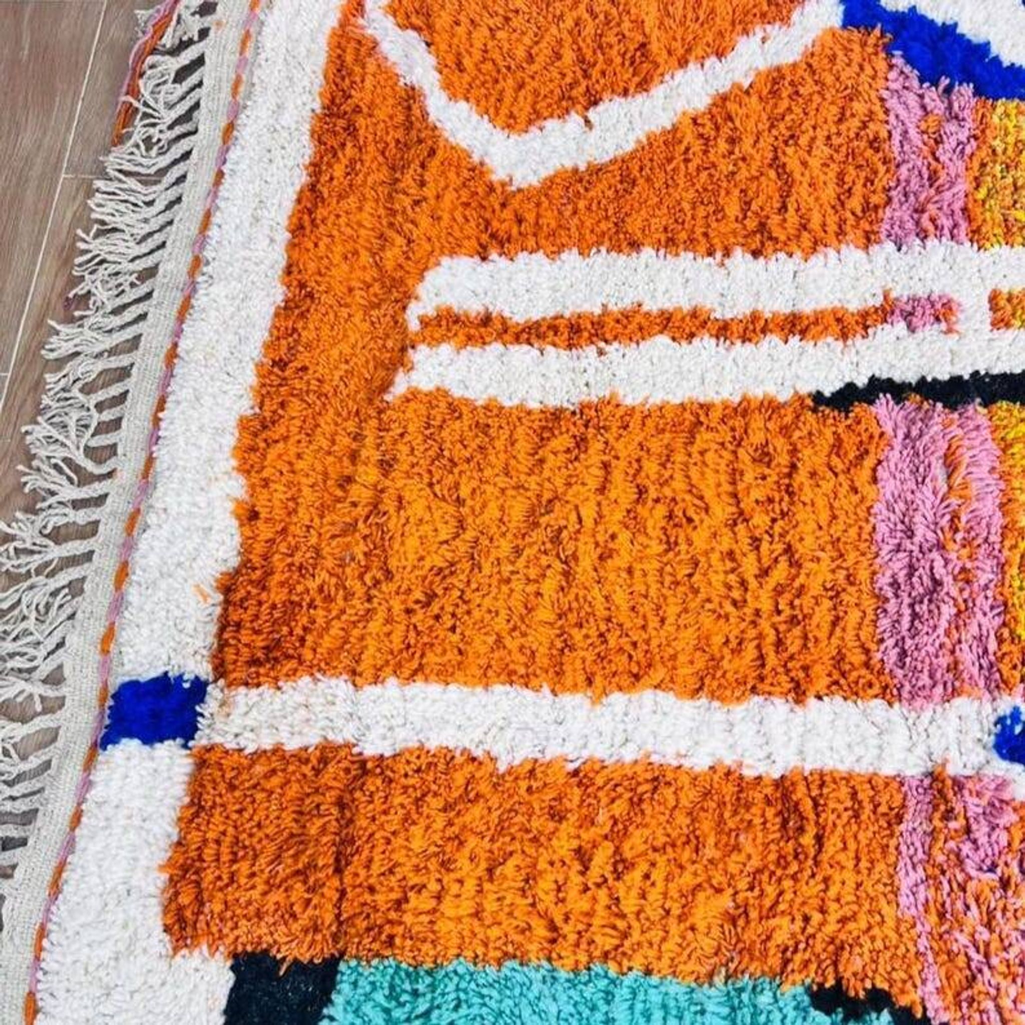 Magnifique tapis berbère coloré 200/300cm