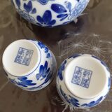 Asian porcelain box 1 tea and 4 cups with signature