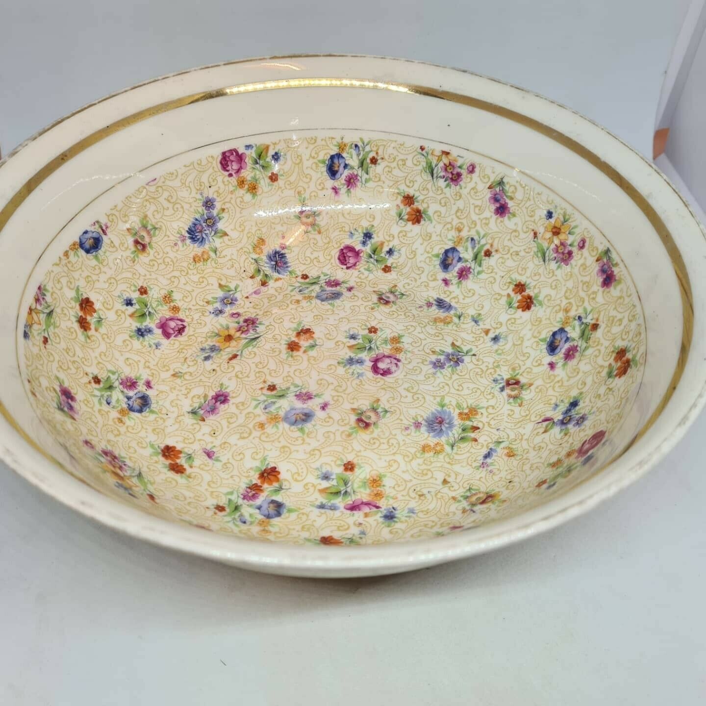 Hollow porcelain dish from limoges