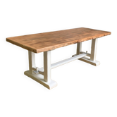 Table plateau bois brut.