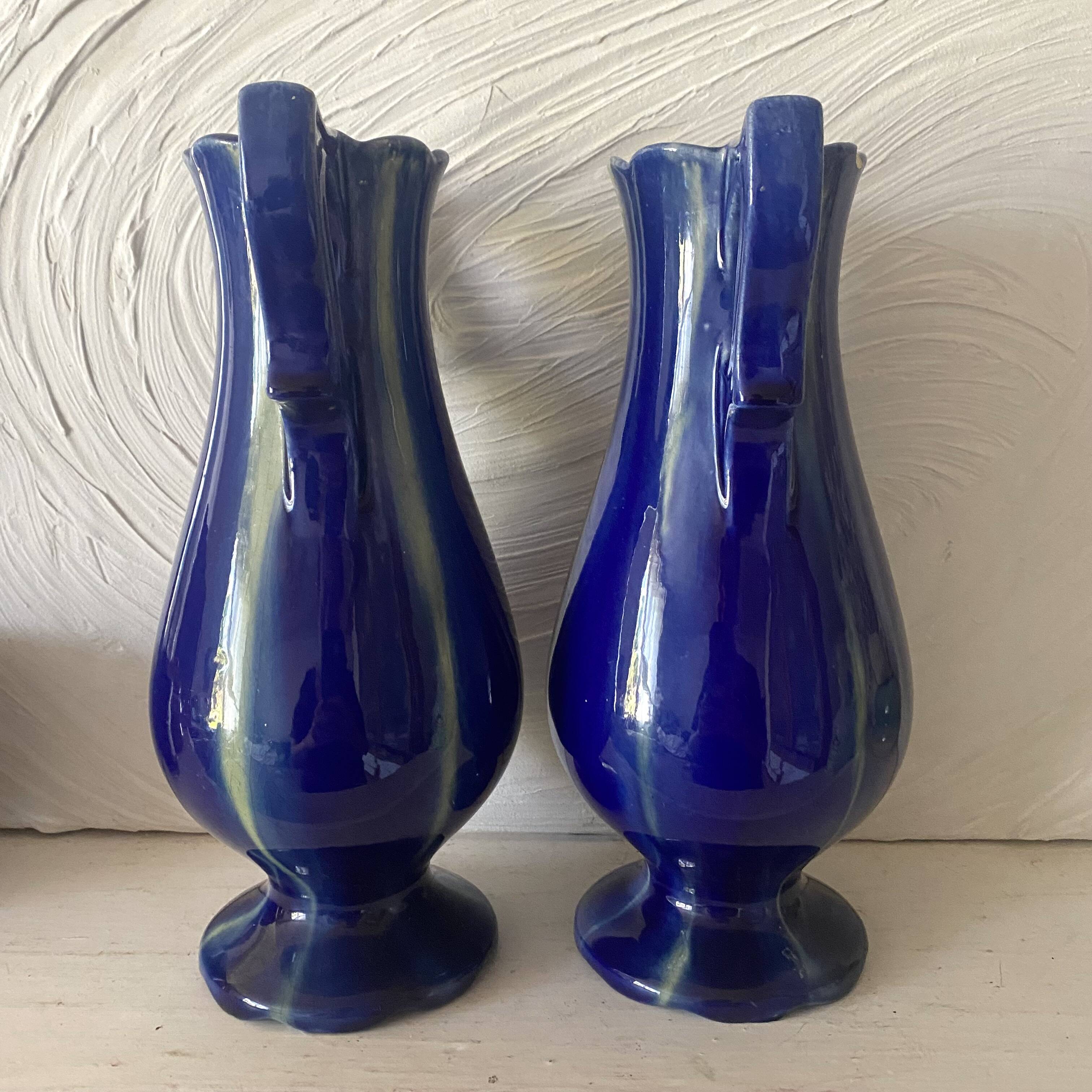 Pair of Art Deco vases in faience from Vierzon, Louis Gueule, cobalt blue.