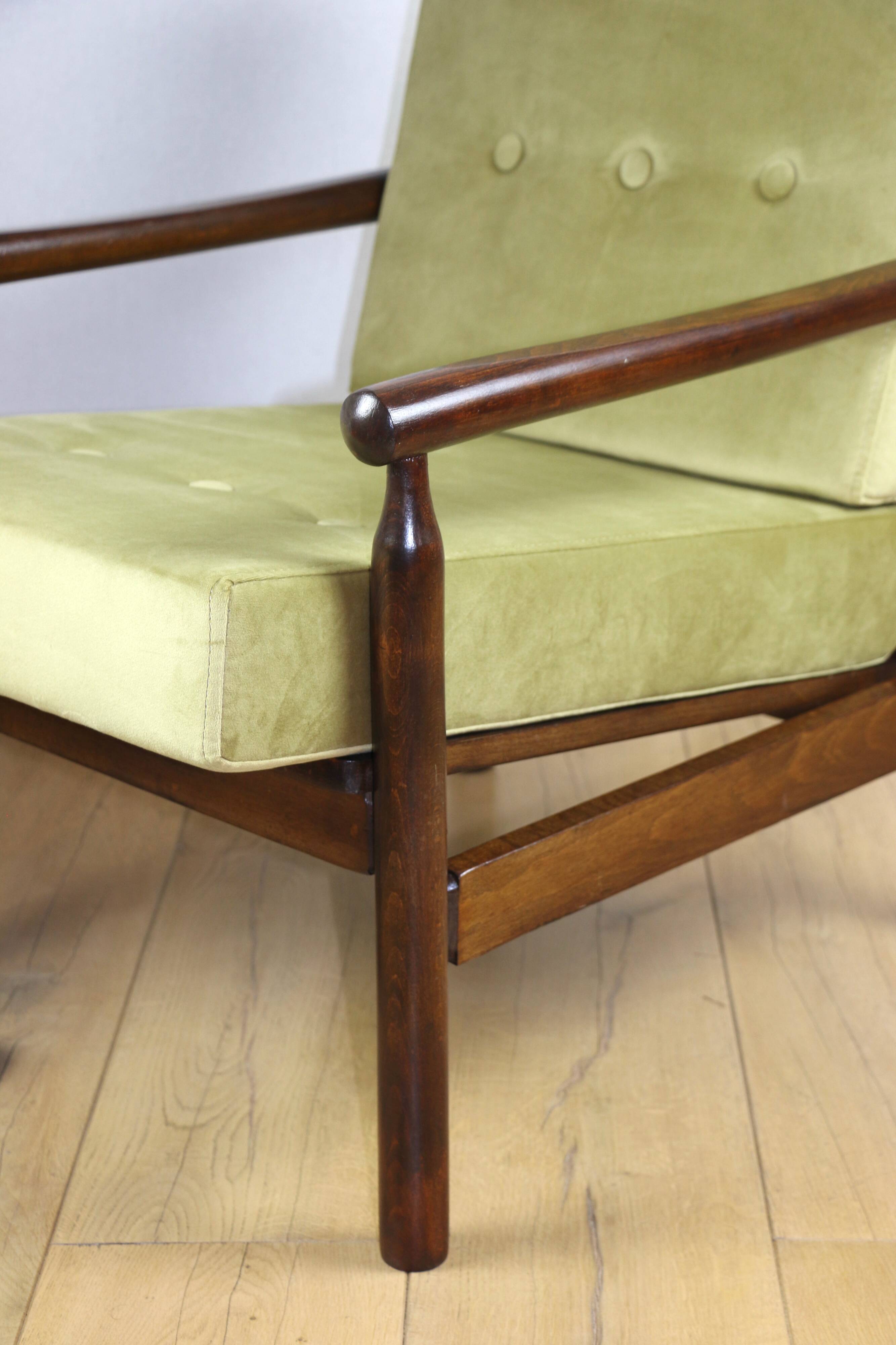 Stobrawa wooden armchair brown vintage olive - Bączyk - 2 pieces available