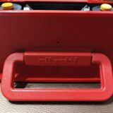 Machine a écrire rouge Olivetti Valentine