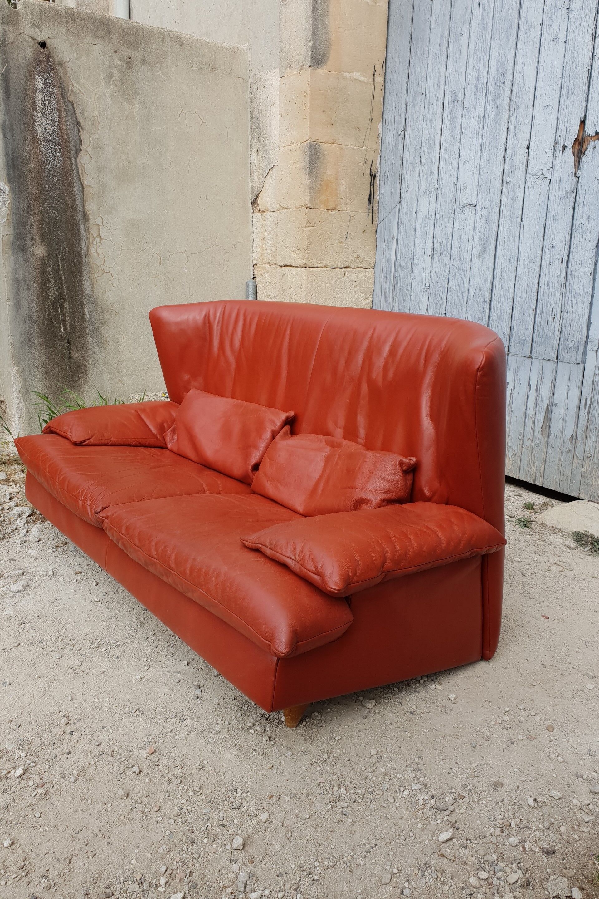 Mariani Italian design sofa