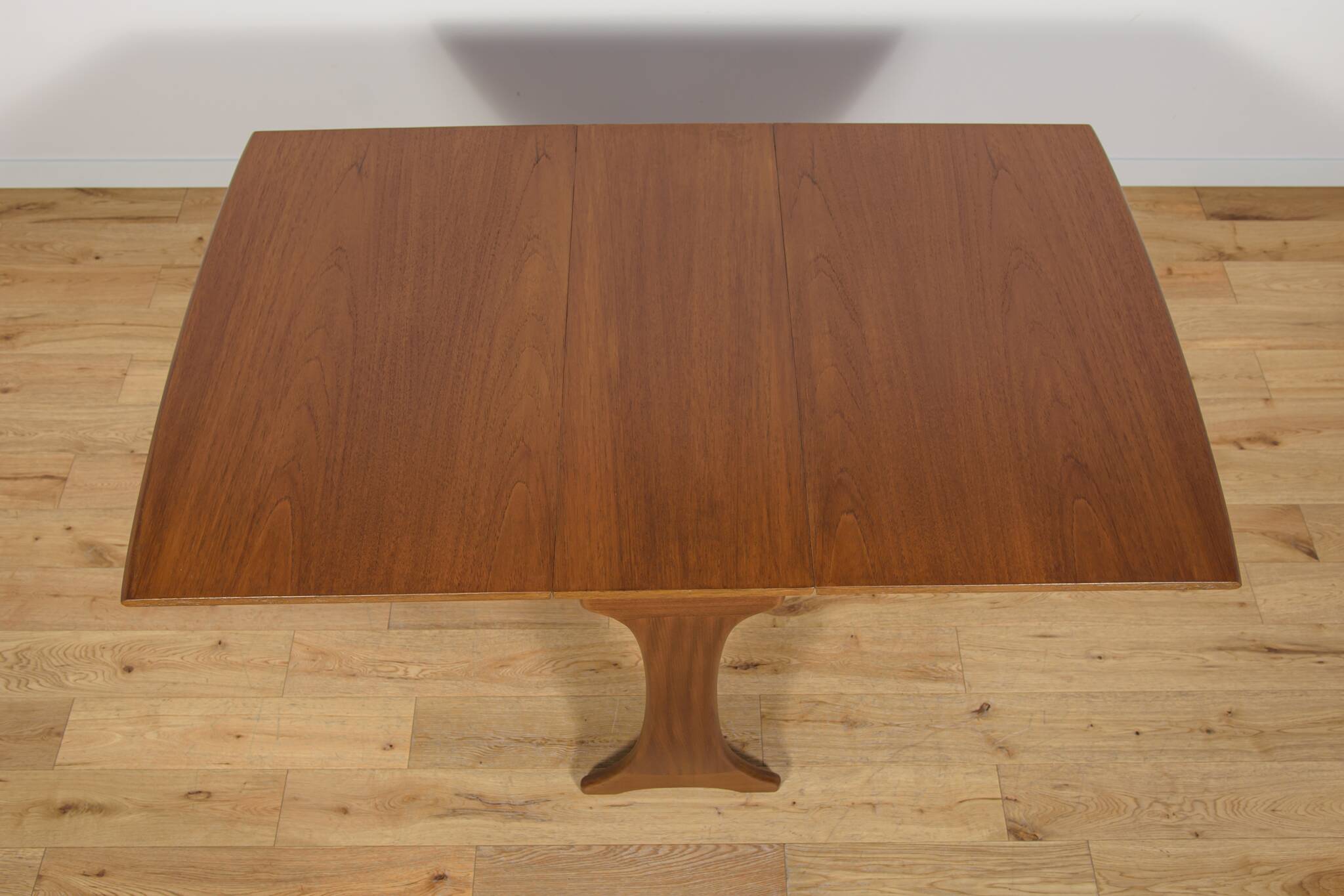 Mid-Century Teak Extendable Dining Table from G-Plan, 1960s
