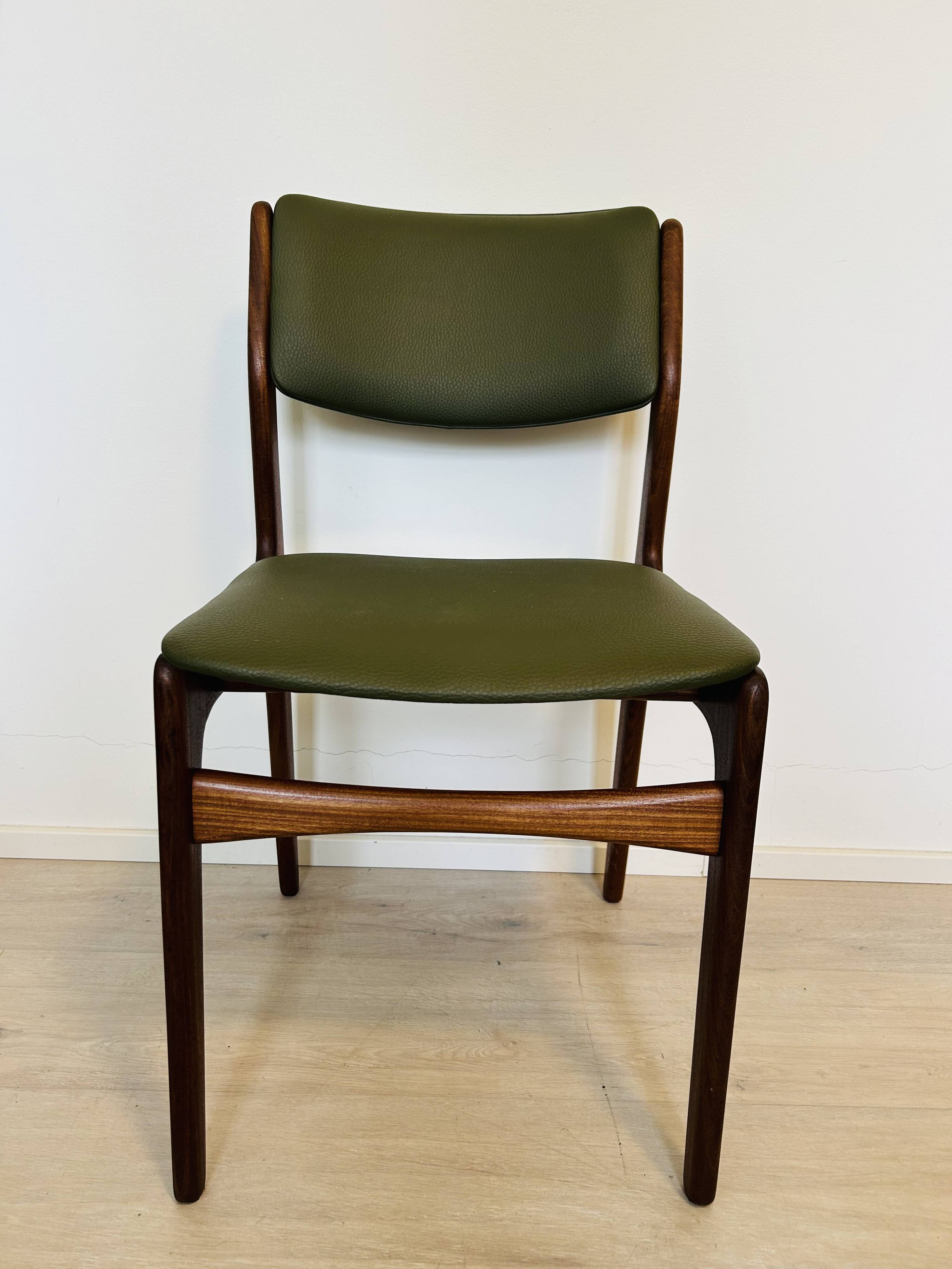 Scandinavian Style Teak Dining Chairs, 1960’s Set of 2