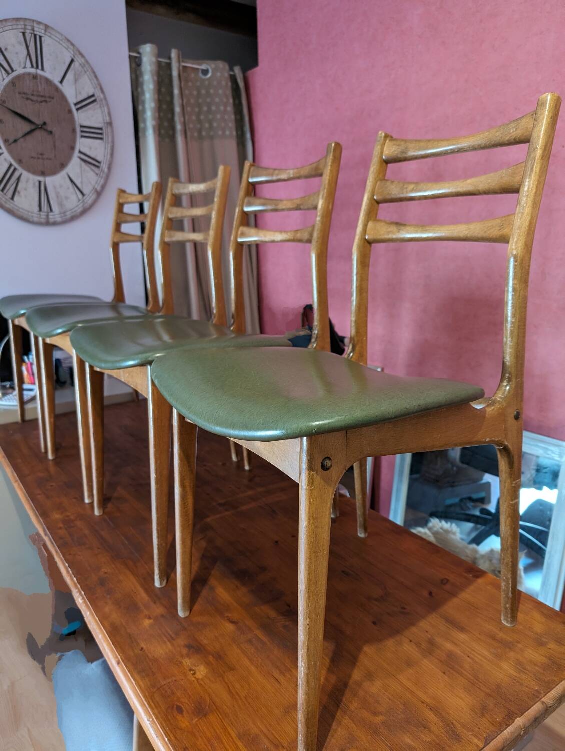 Set of 4 Stella chairs