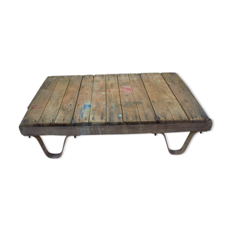 Old wooden factory industrial pallet, wood and metal living room table