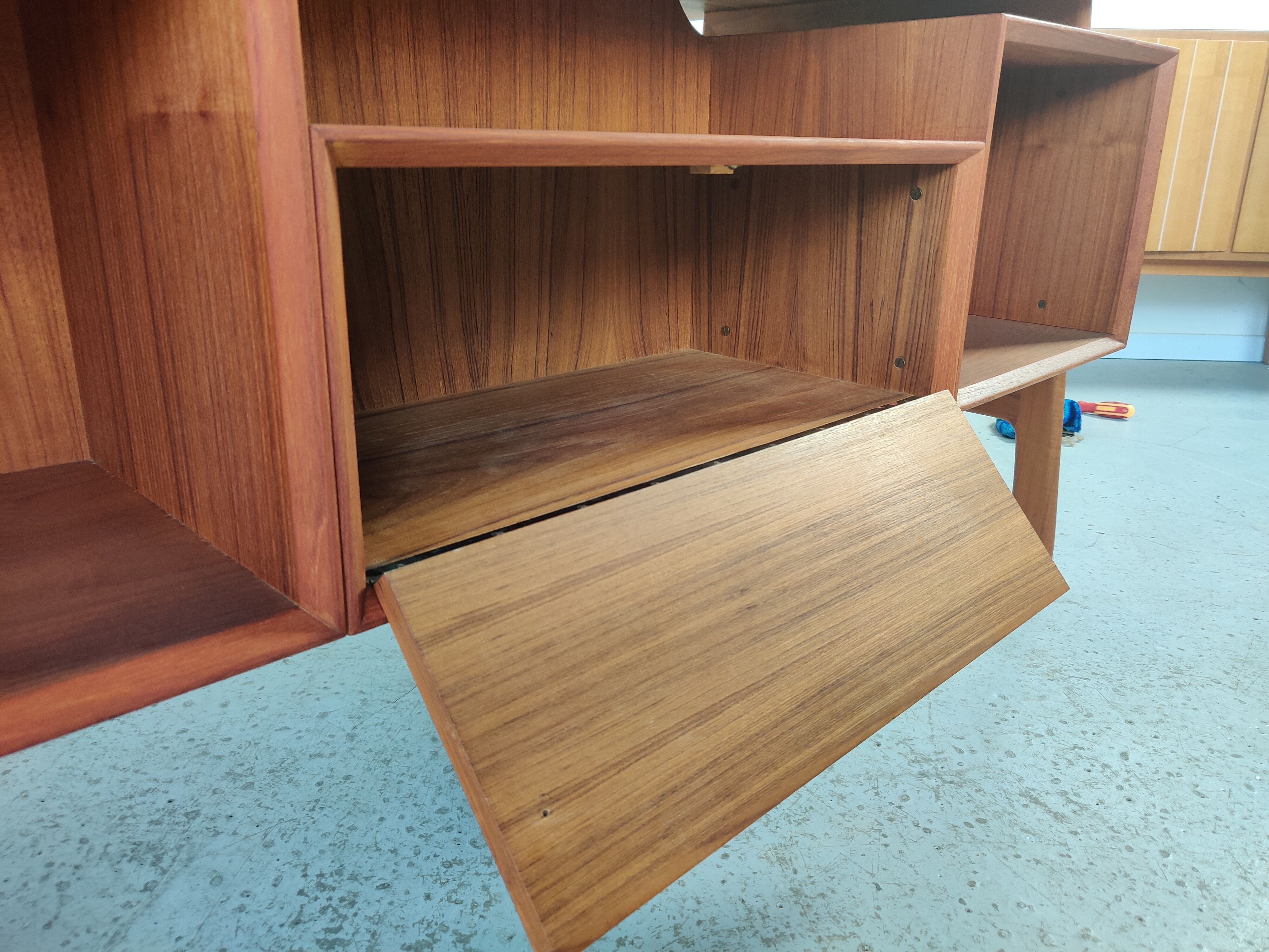 Teak desk by Gunni Omann "model 75" for Omann Jun, Dänemark 1960s