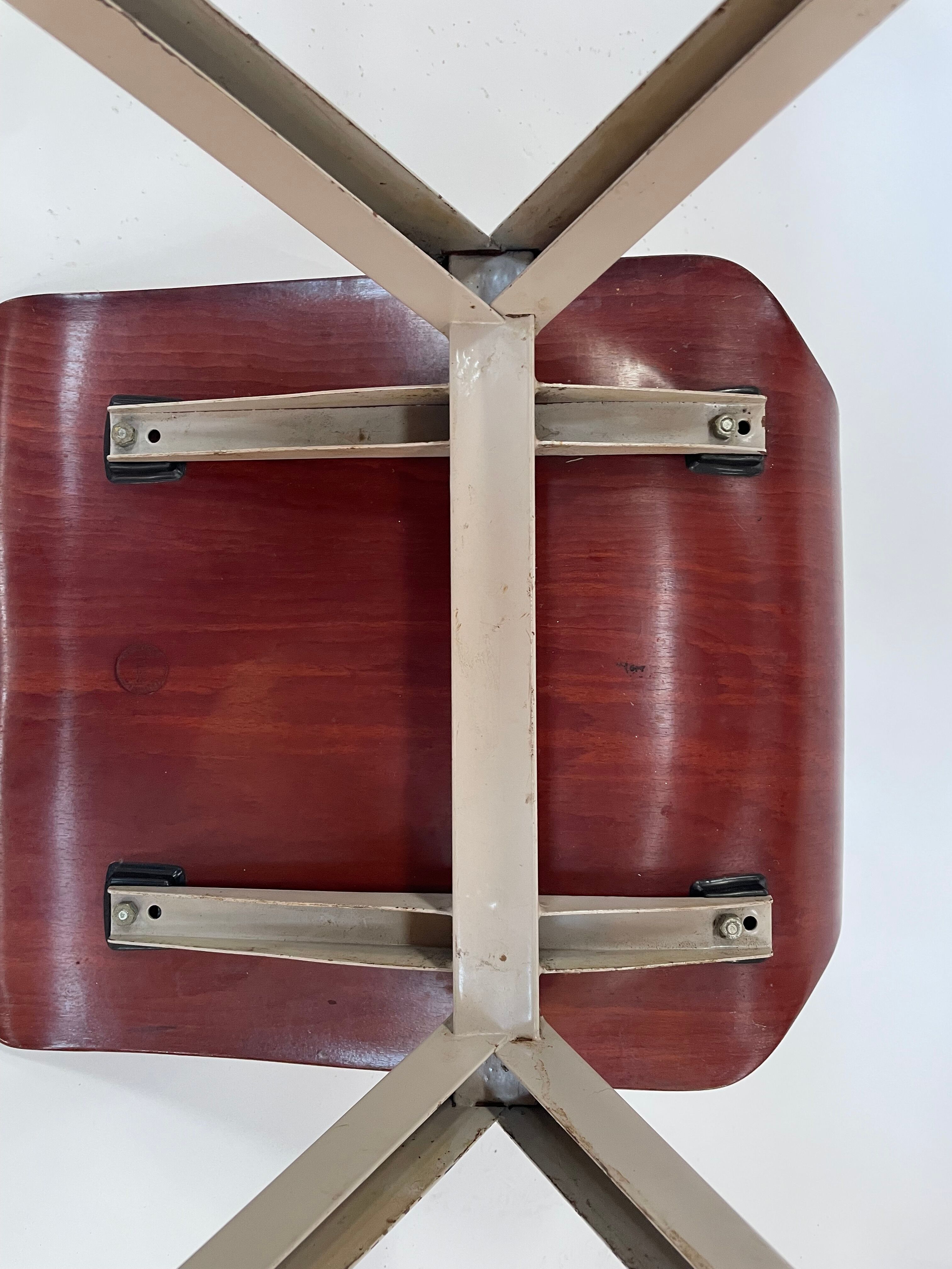 Chaise Galvanitas Pagholz Compas