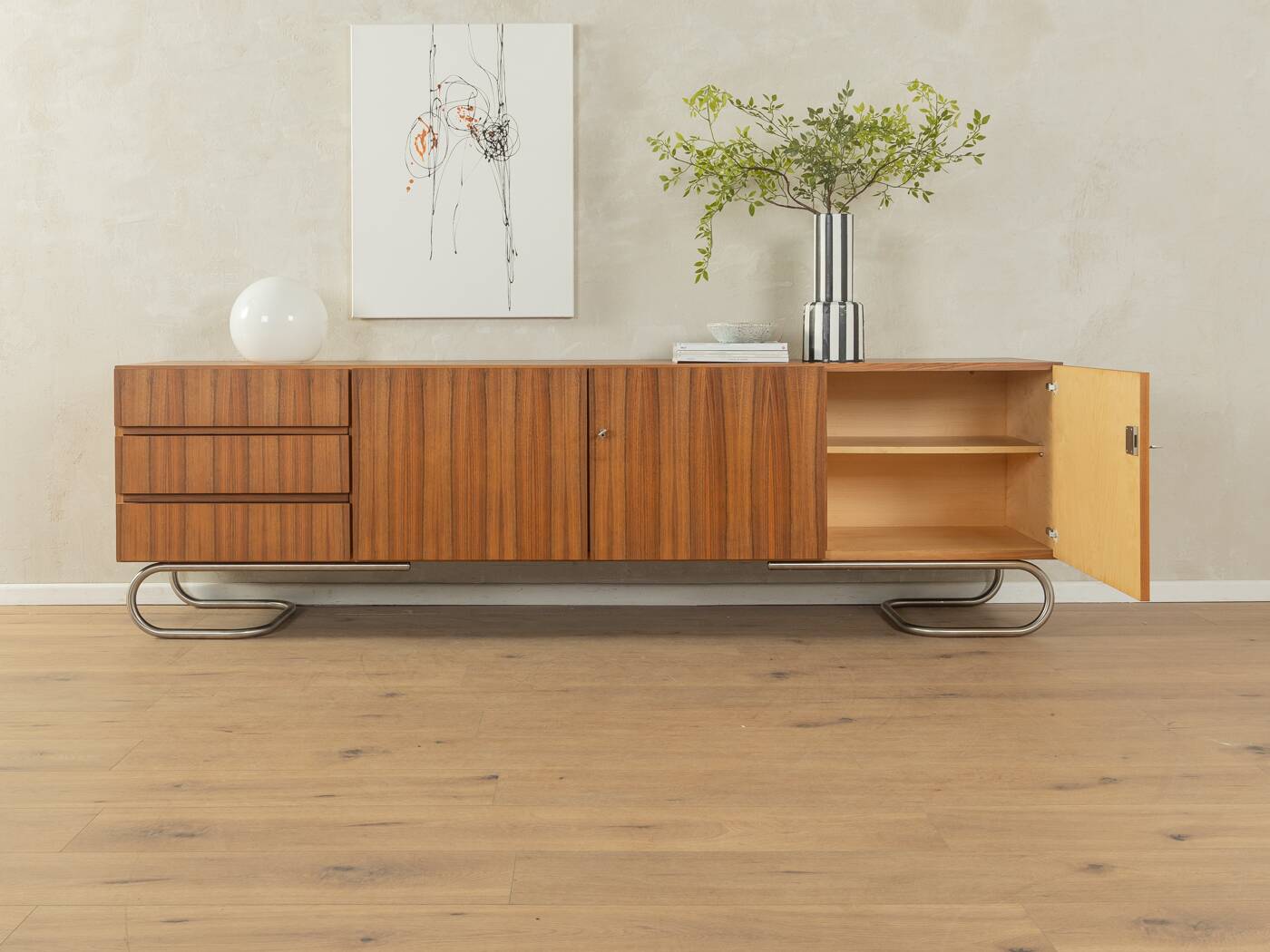 Buffet des années 1960 de style Bauhaus, scandinave