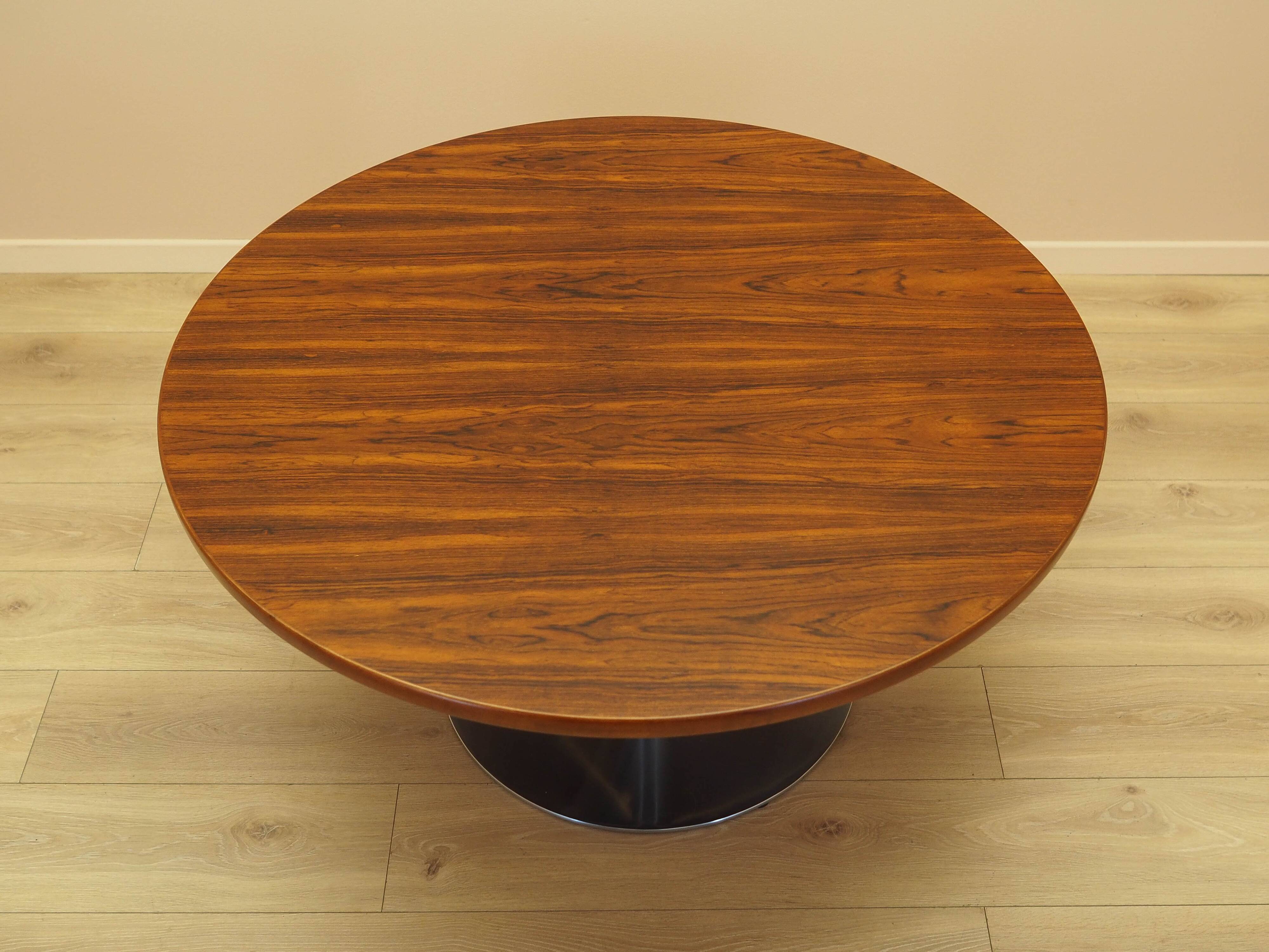 Round rosewood coffee table, Danish design, 1970s, made in Denmark