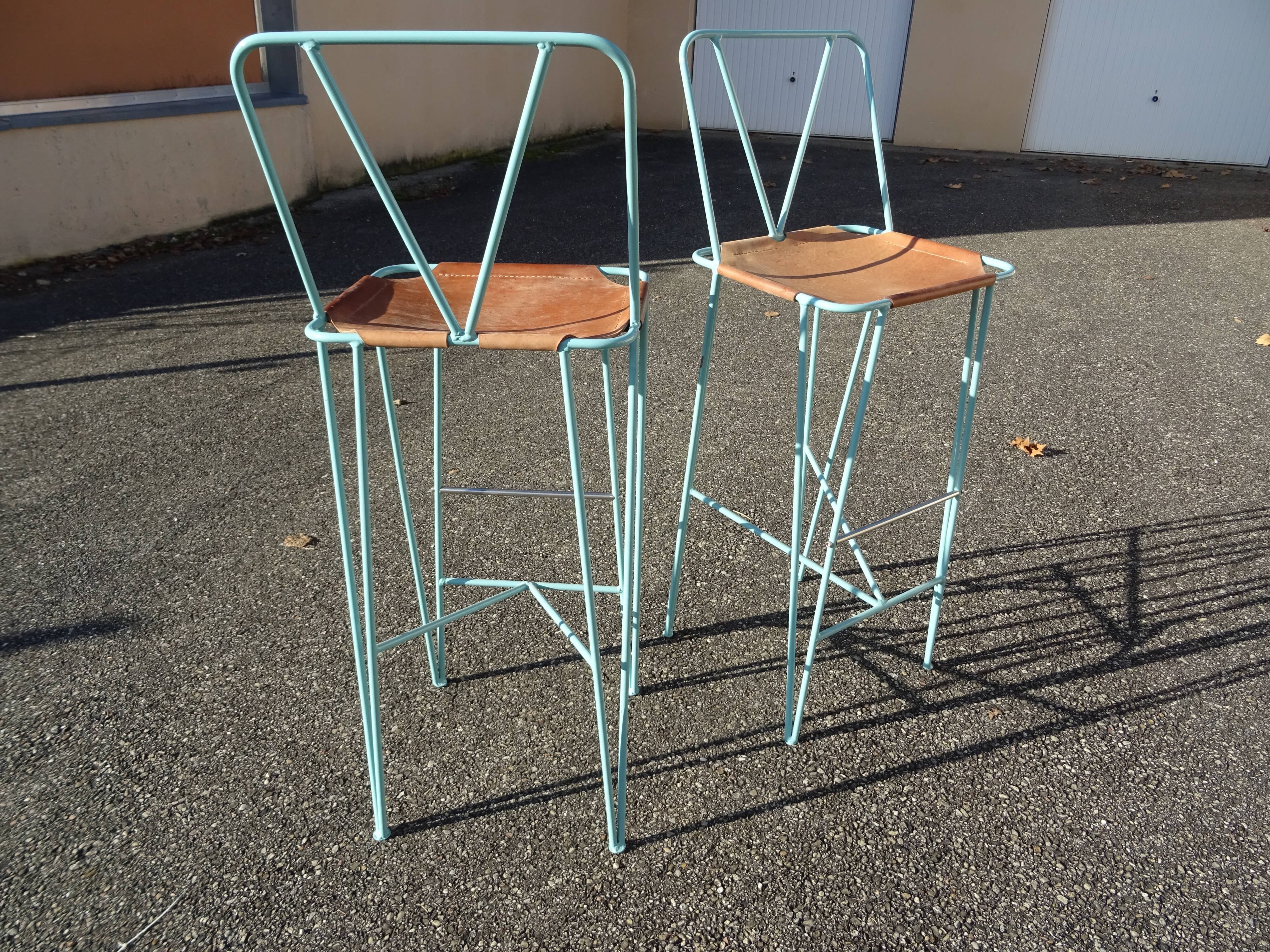 Paire de tabourets hauts tabourets de bar cuir et métal turquoise