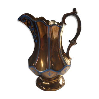 English pitcher in Jersey faience