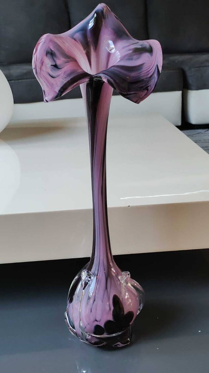 Elegant Large vase, Murano/Italy. Floral/Calla shape collar. Decorated with scrolls/lilac/plum waves. High 43 cm