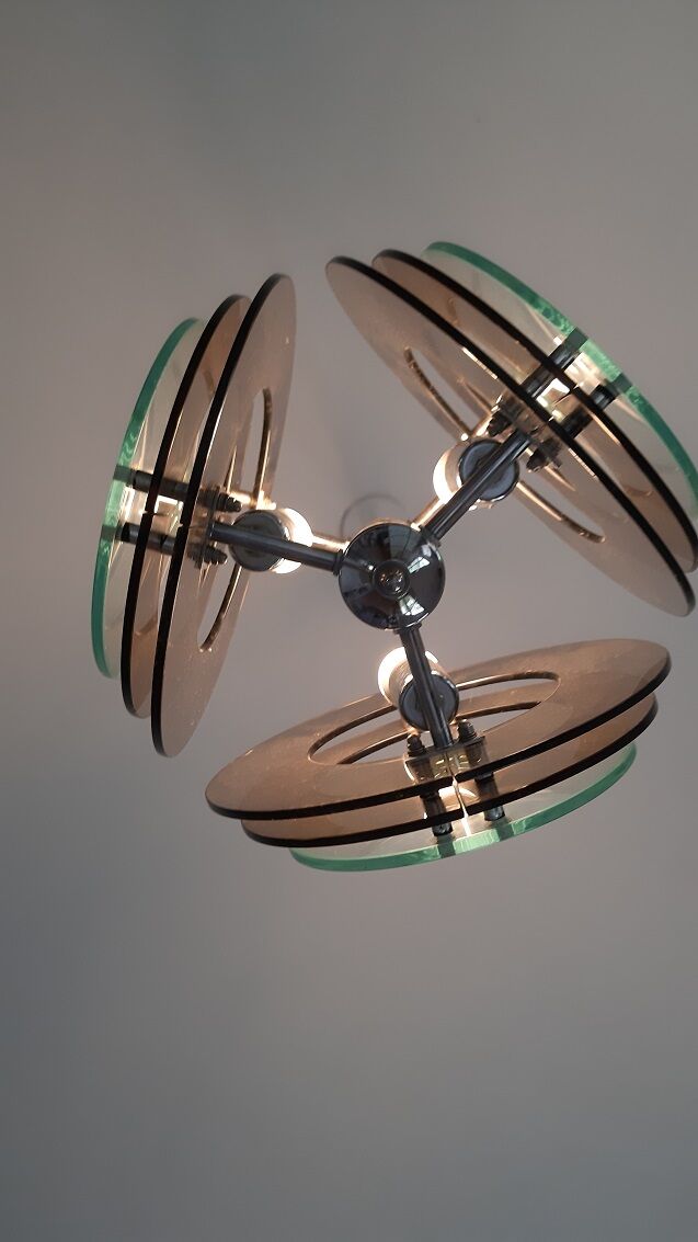 Suspension chrome et verre