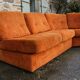 Canapé modulable design italien en velours orange brulée