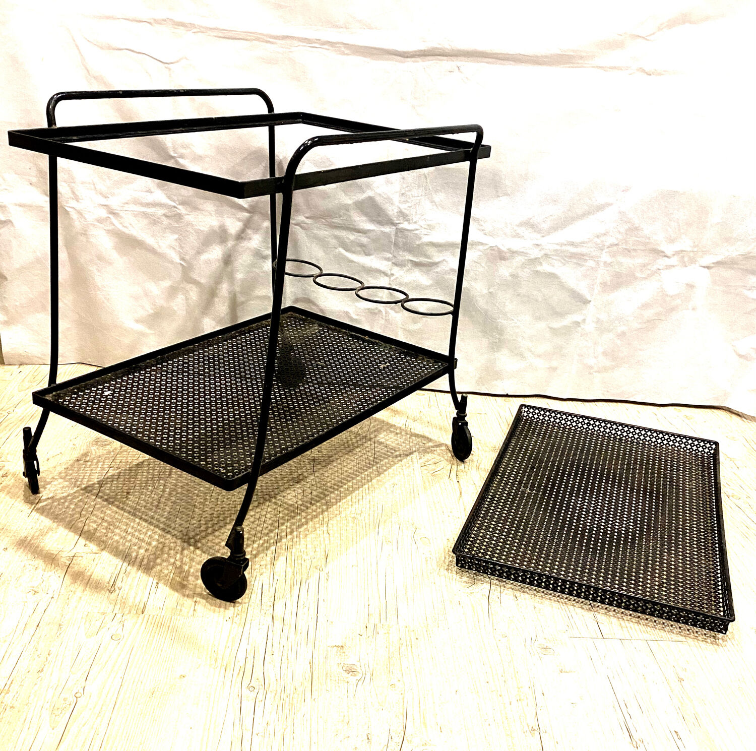 Table bar dessert circa 60