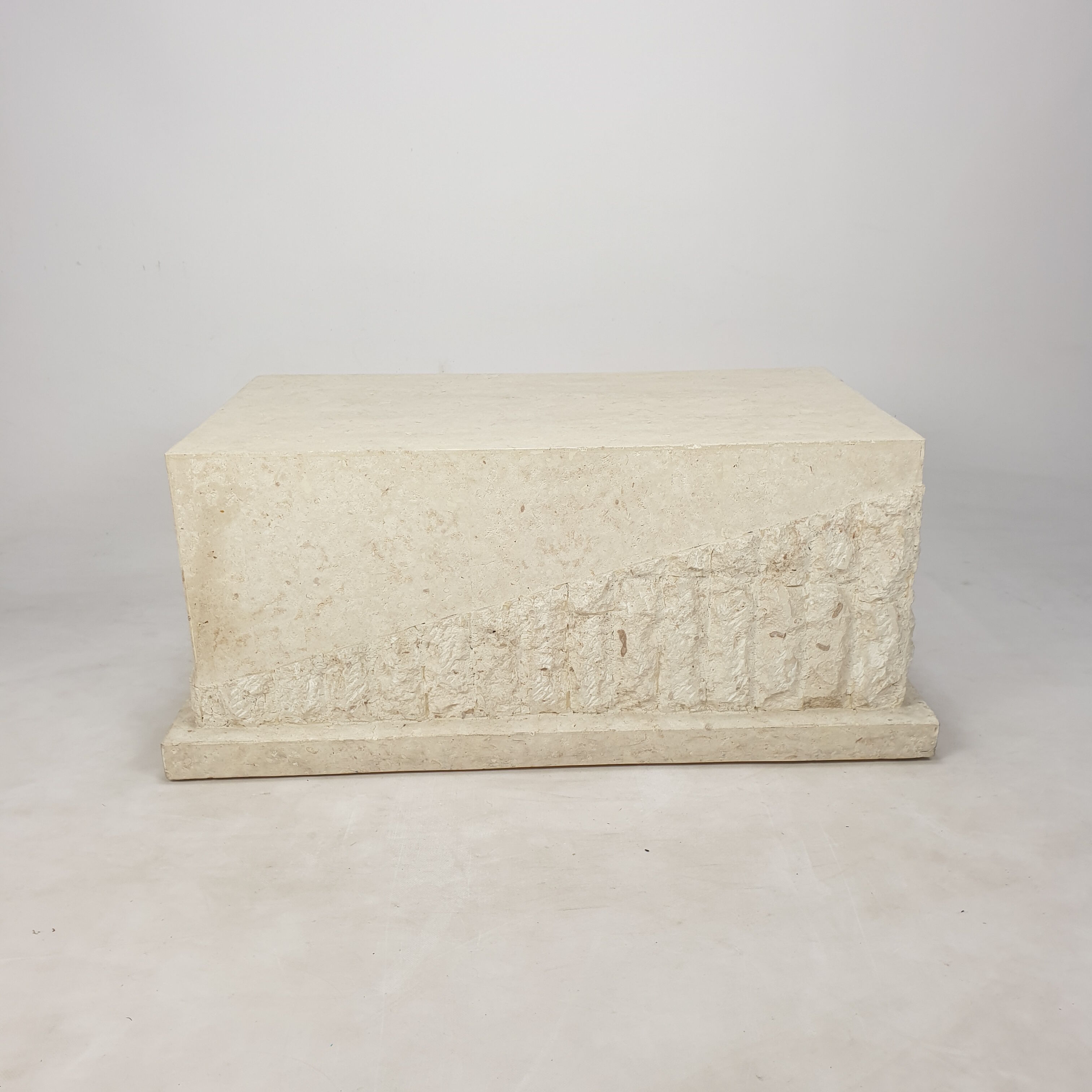 Magnussen Ponte Mactan Stone Coffee Table, 1980s