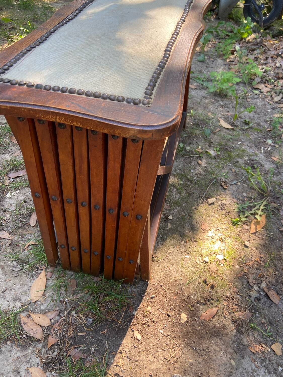 Folding bed that doubles as a bench from the 1930s