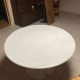 Tulip foot table