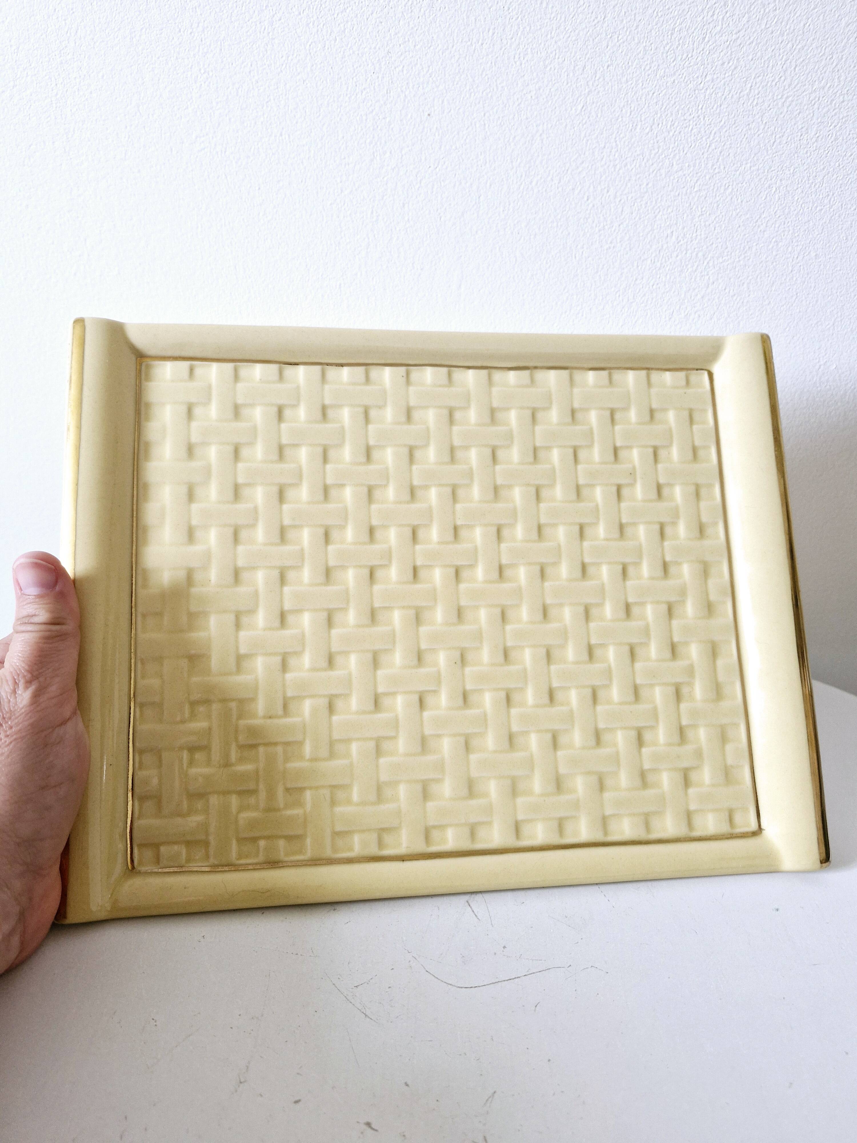 Plateau Poët Laval 1950s yellow straw ceramic with woven patterns.