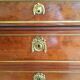 Commode Louis XVI estampillée Bircklé acajou moucheté