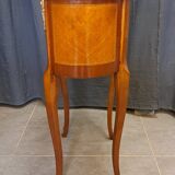 Chevet rognon en marqueterie style Louis XV
