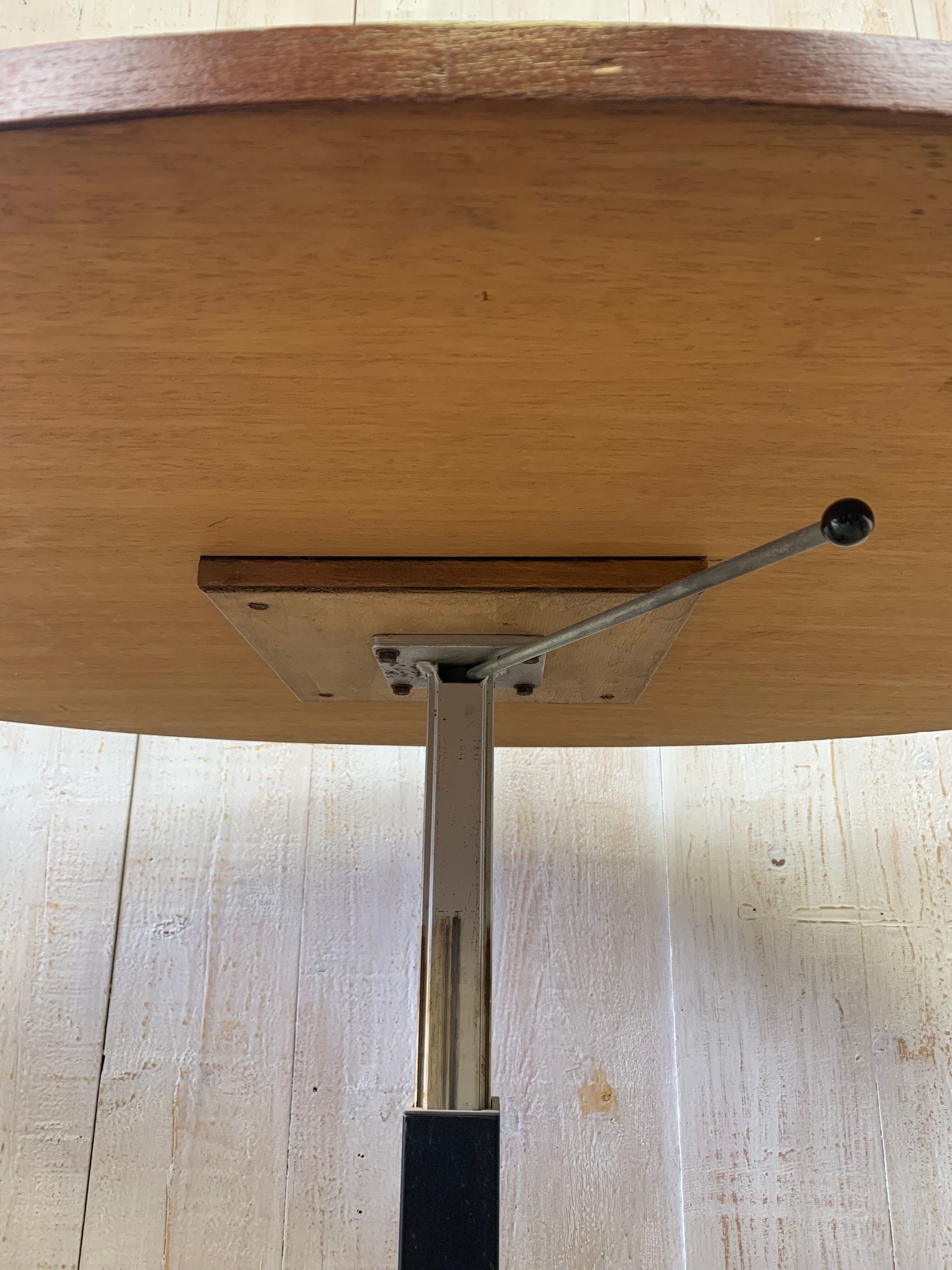 Vintage system table