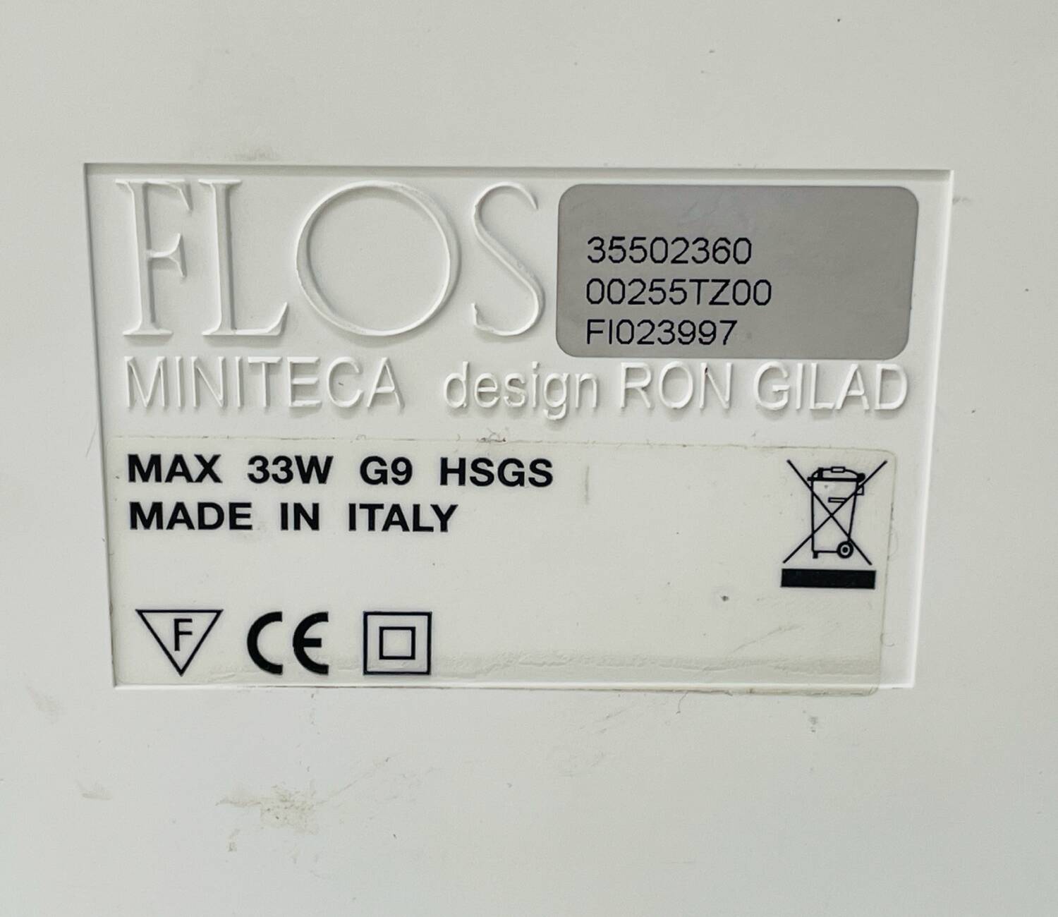 Flos Miniteca lamp – design by Ron Gilad – cube in plexiglass