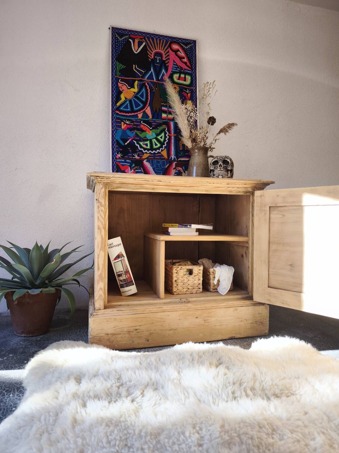 Confiturier, buffet ancien en sapin