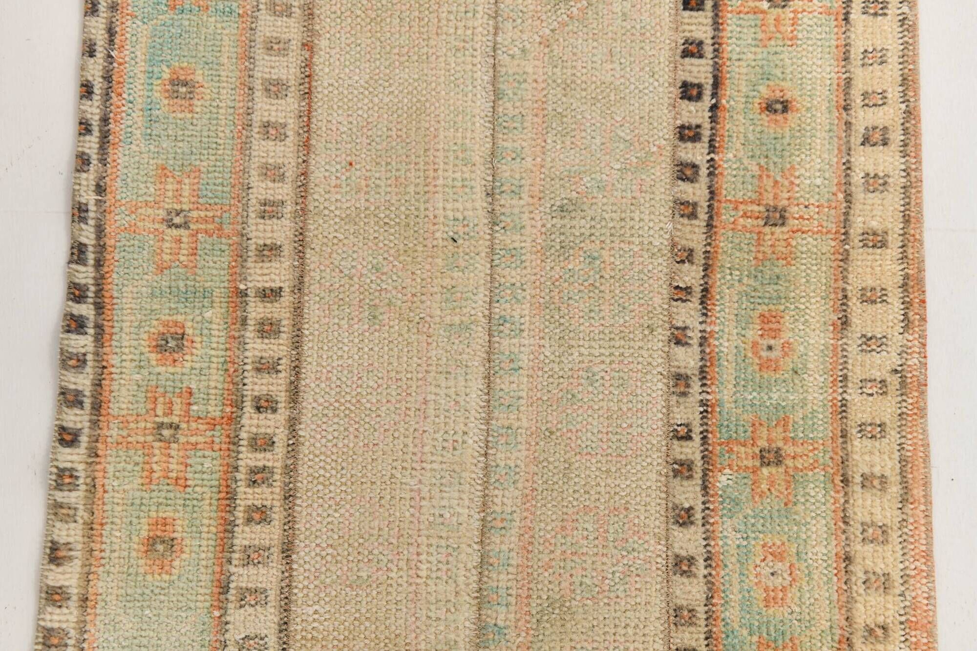 Tapis de couloir vintage turc crème et marron