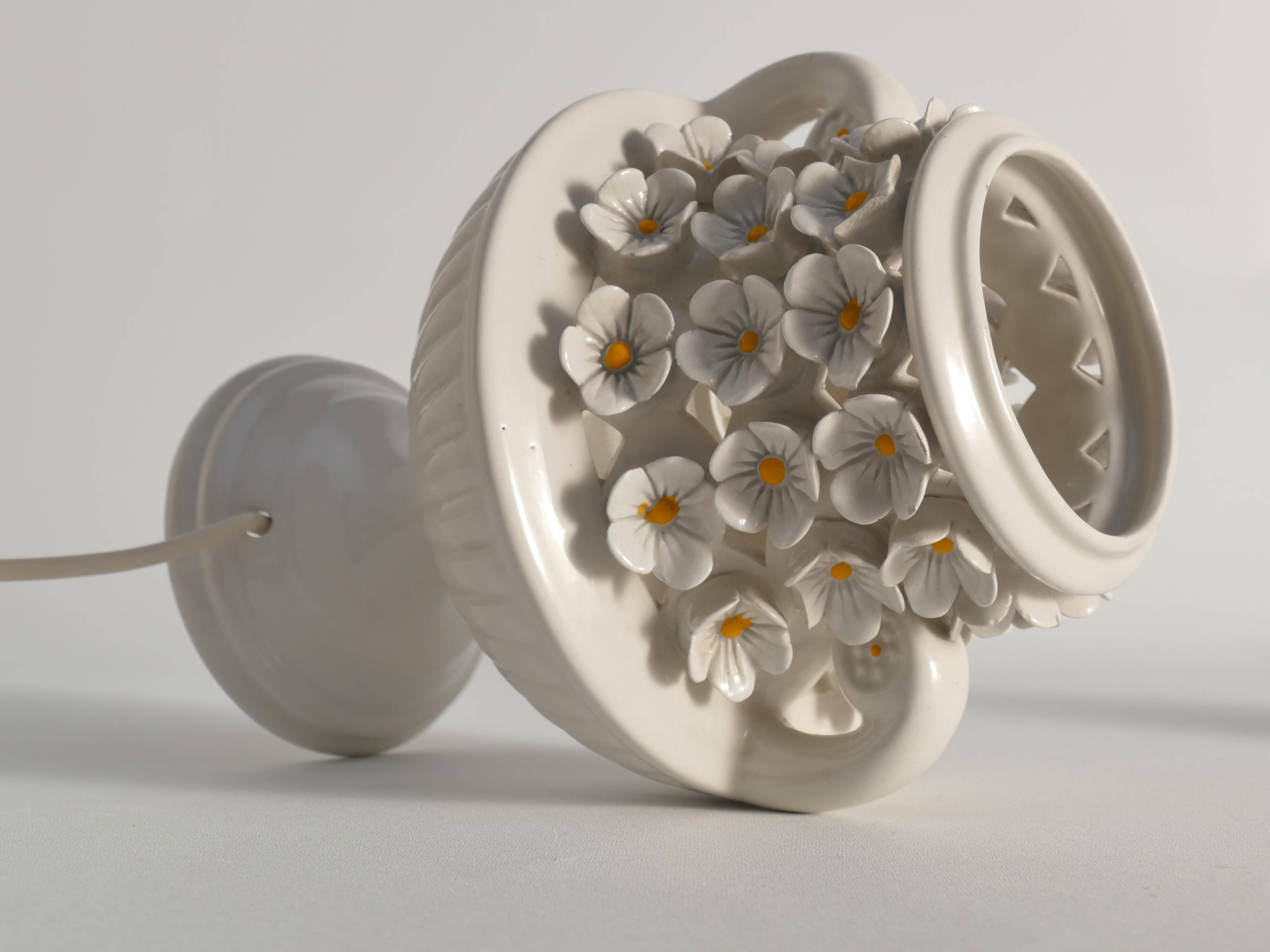 White Ceramic Table Lamp with Flower Motif, Italy 1960s