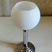 Bauhaus table lamp in metal and opaline globe - 1930s/40s