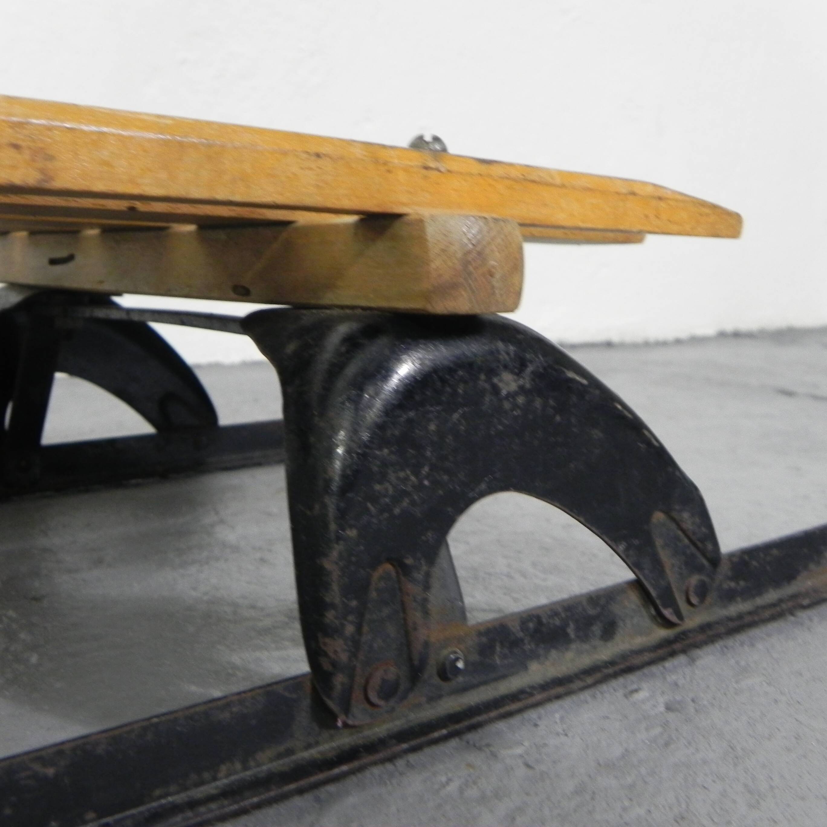 Sleigh The Flying Dutchman