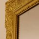 Miroir à fronton de style Louis XVI