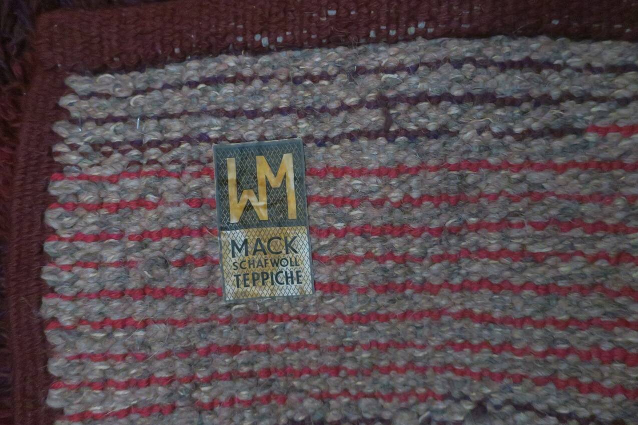 Mid century hand knotted long pile rug by Walter Mack, labelle - 1960s
