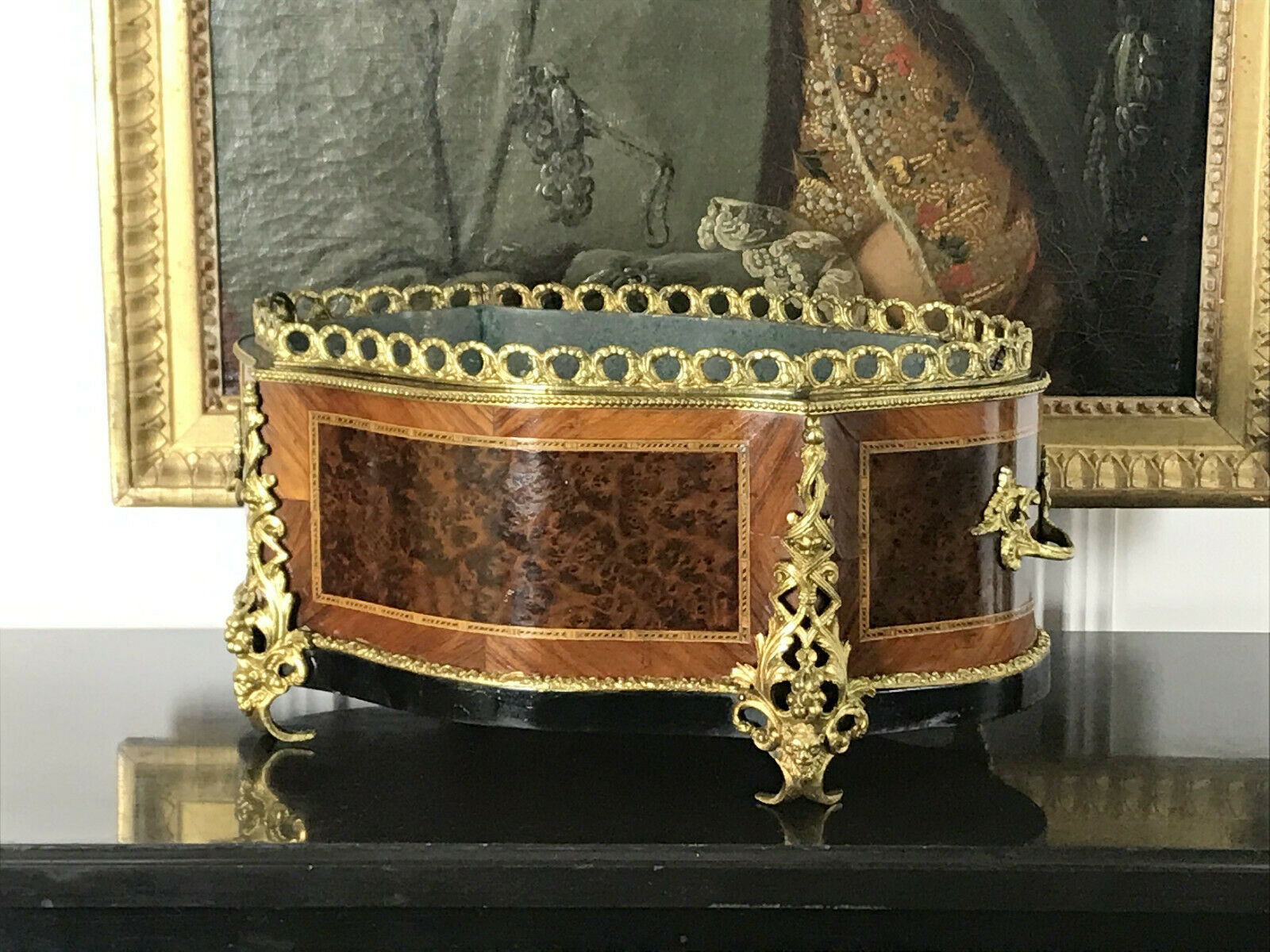 Garden of eventful form Napoleon III era